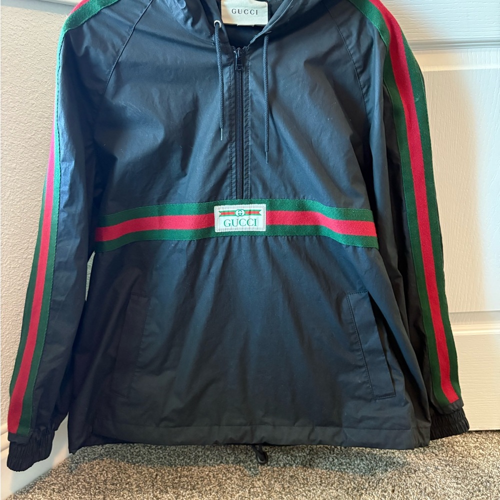 Gucci Black Windbreaker with Red and Green Stripes (46 170/88A)